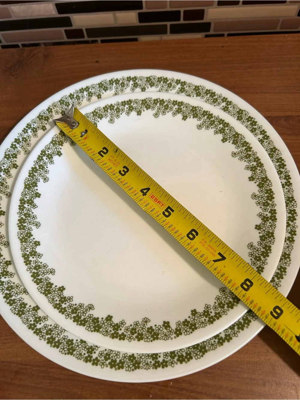 Vintage Corelle Spring Blossom Crazy Daisy 5 pc Place Setting